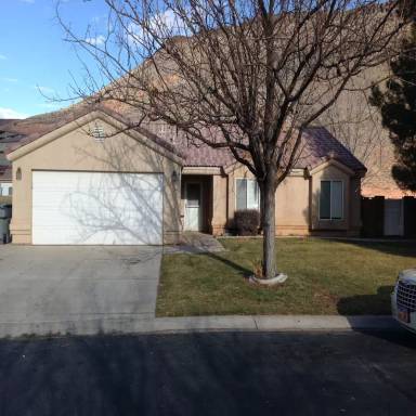 Main picture of 524 S Indian Hills Dr