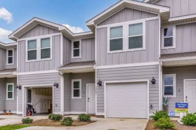 Main picture of 1516 Farragut Way