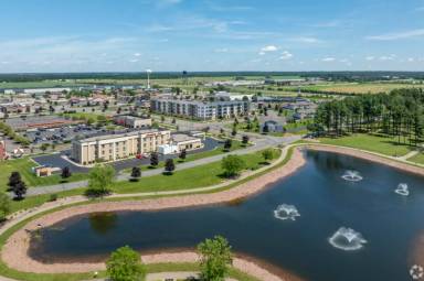Main picture of Lake Park Apartments