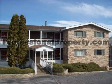 Main picture of 201 Whitaker Dr