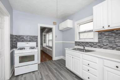 Main picture of 2827 Avondale Avenue - 3
