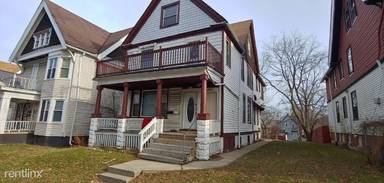 Main picture of 3036 N 1st St