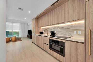 Main picture of 77 SE 5th St