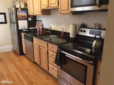 Main picture of 1322 Commonwealth Ave