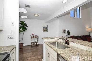Main picture of 425 N Church St