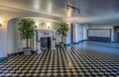 Main picture of Christopher Lincoln Condos