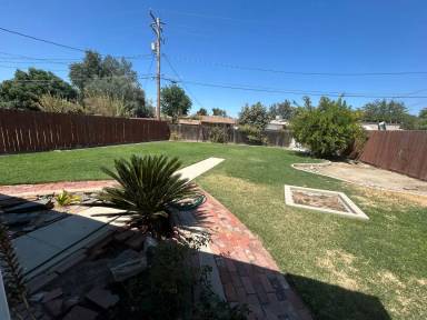 Main picture of 1116 N 11th Ave