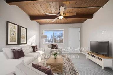 Main picture of 695 Denslowe Dr