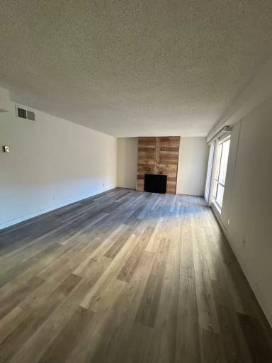 Main picture of Cedar Regency