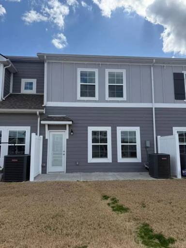 Main picture of 5750 Dockside Dr