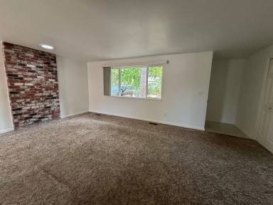 Main picture of 212 SW 15th St