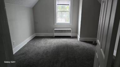 Main picture of 1422 Central Ave