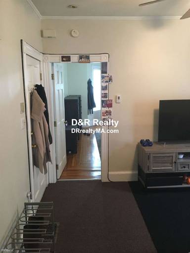 Main picture of 10 Wallace St
