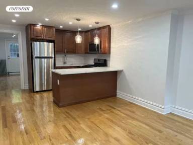 Main picture of 221 Carlton Ave