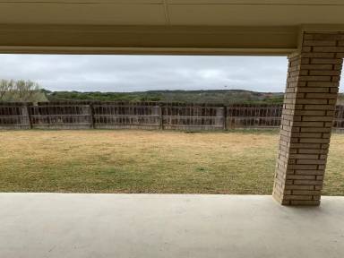 Main picture of 2009 Lindsey Dr