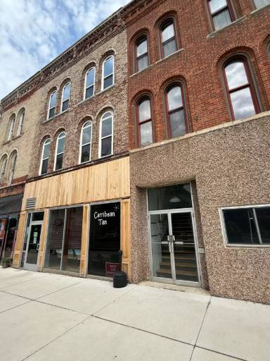 Main picture of 606 Court St