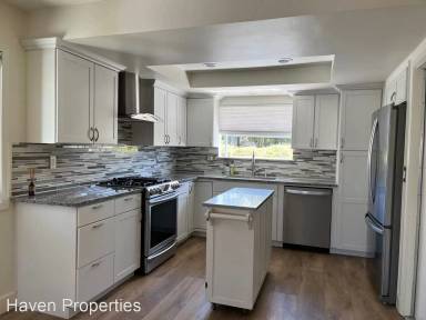 Main picture of 246 Ridge Rd