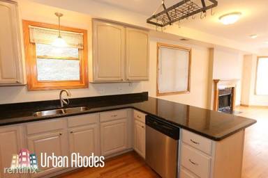 Main picture of 3316 N Damen Ave