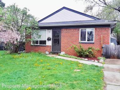 Main picture of 462 W Brockton Ave