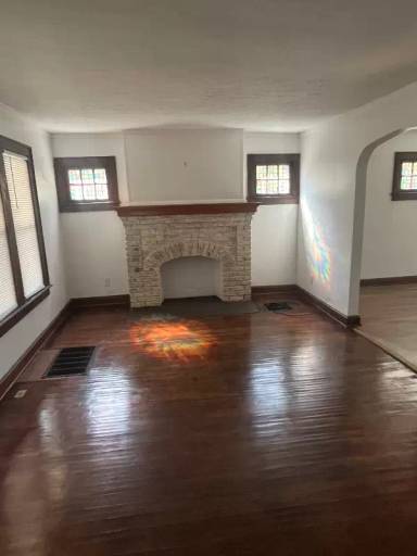 Main picture of 755 Ann St