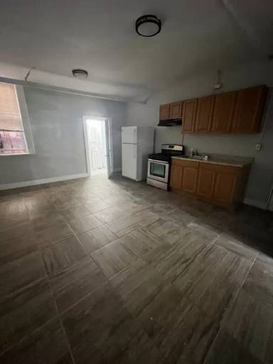 Main picture of 1009 Chancellor Ave