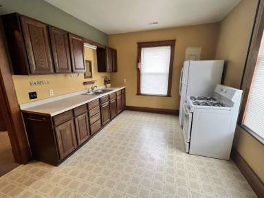 Main picture of 509 S Randolph St
