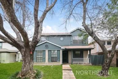 Main picture of 2708 Briarbank Cir