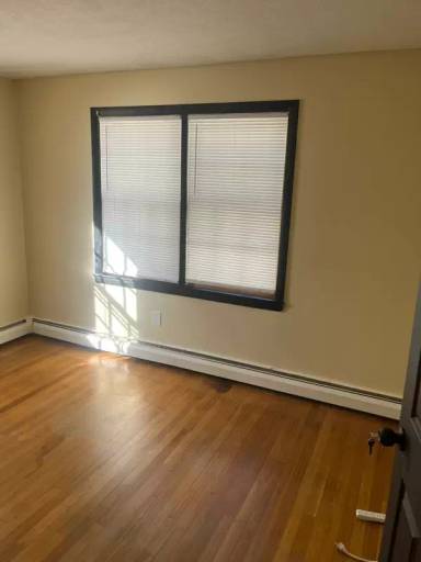 Main picture of 20 Bryant Rd