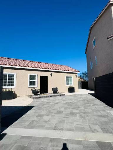 Main picture of 730 Lieber Way