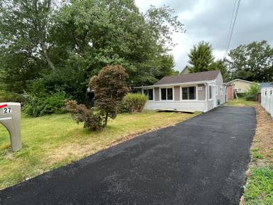 Main picture of 27 Central Ave