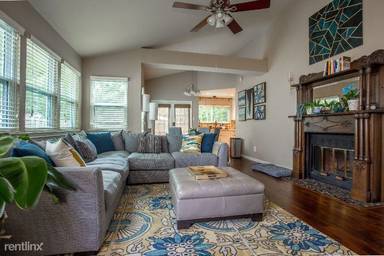 Main picture of 14420 Tiffer Ln