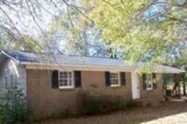 Main picture of 417 Davis Dr