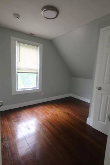 Main picture of 22 Carmel St