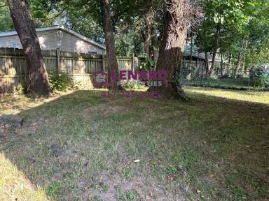 Main picture of 615 S Airwood Ave