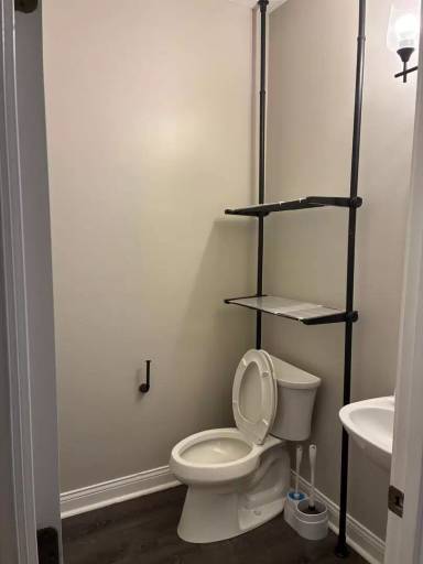 Main picture of 1664 N Wood Creek Dr