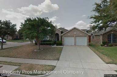 Main picture of 2417 Graystone Ln