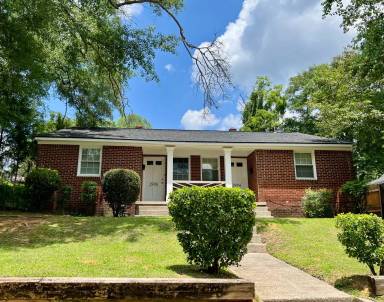 Main picture of 2906 Lincoln St