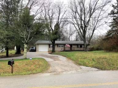 Main picture of 392 Old Mail Rd