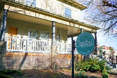 Main picture of 2323 NW Marshall St