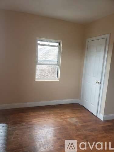 Main picture of 255 S 3rd Ave