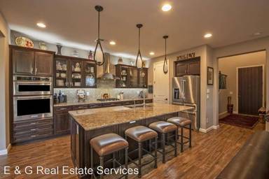 Main picture of Ironwood Village