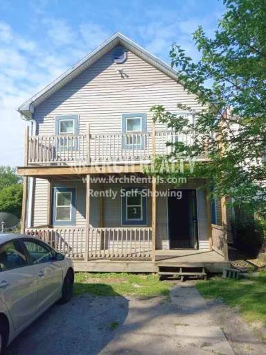 Main picture of 207 Whittemore St