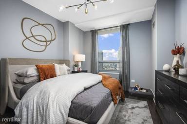 Main picture of 344 N Canal St