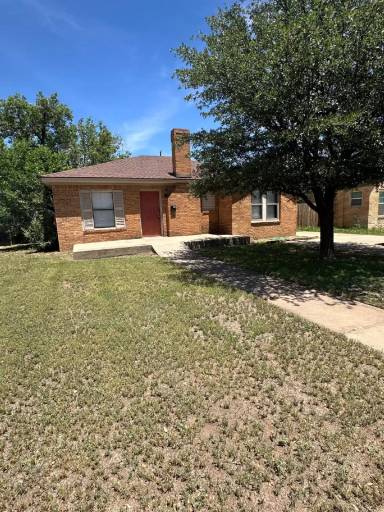 Main picture of 2412 22nd St