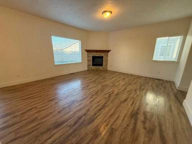 Main picture of 21174 Capella Pl