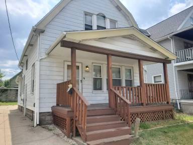 Main picture of 7816 Maryland Ave