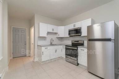 Main picture of 725 W Luzerne St