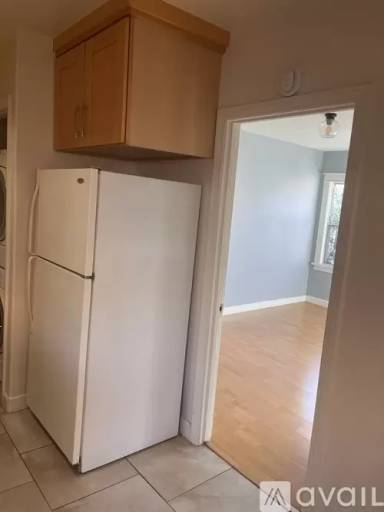 Main picture of 1345 N Pacific Ave
