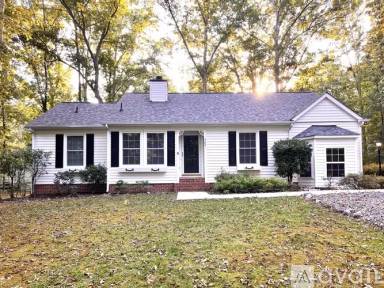 Main picture of 309 Grenadier Dr