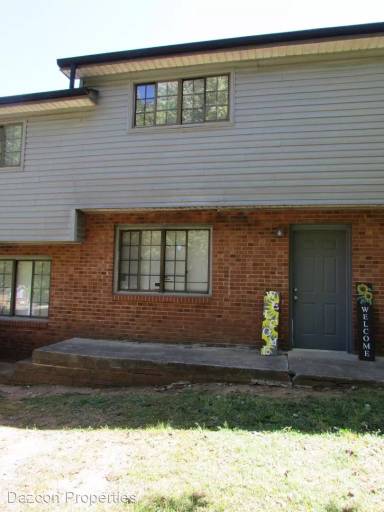 Main picture of 1110 Arbor Dr